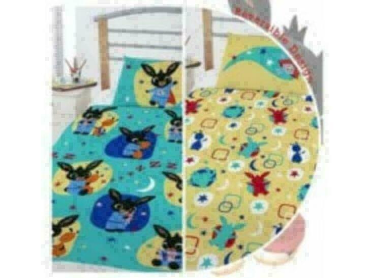 Bing Konijn Dekbedovertrek 135 x 200 cm - Bing All Over, Kinderen en Baby's, Kinderkamer | Beddengoed, Nieuw, Dekbedovertrek, Overige kleuren