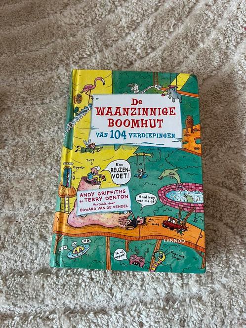 Terry Denton - De waanzinnige boomhut van 104 verdiepingen, Boeken, Kinderboeken | Jeugd | onder 10 jaar, Zo goed als nieuw, Ophalen
