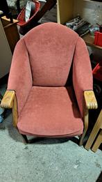 Charmante vintage fauteuil met een stoffen bekleding., Ophalen, Gebruikt