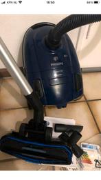 Staat uitstekend PHILIPS stofzuiger met zak 1500 watt, Ophalen of Verzenden, Zo goed als nieuw, 1200 tot 1600 watt