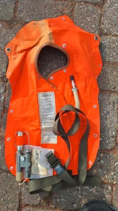Vintage Zwemvest - Oranje, Watersport en Boten, Accessoires en Onderhoud, Gebruikt, Overige typen, Ophalen