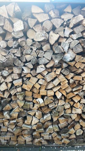 Haardhout Eiken 5 kuub gedroogd beschikbaar voor biedingen