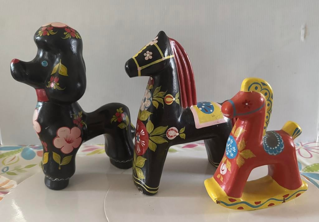 Drie Russische houten dieren, Verzamelen, Beelden en Beeldjes, Ophalen of Verzenden, Gebruikt, Dier