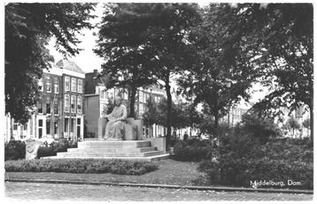 700493 Middelburg Dam Emma Monument 76 Gelopen m postzegel  beschikbaar voor biedingen