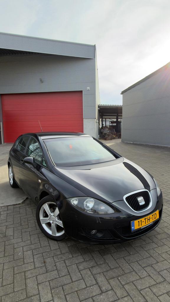 Seat Leon 1.6 75KW 2006 Zwart, Auto's, Seat, Particulier, Leon, Benzine, D, Hatchback, Handgeschakeld, Origineel Nederlands, Zwart