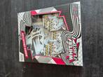 Pokemon kaarten en binder scarlet & violet white flare, Ophalen of Verzenden, Zo goed als nieuw