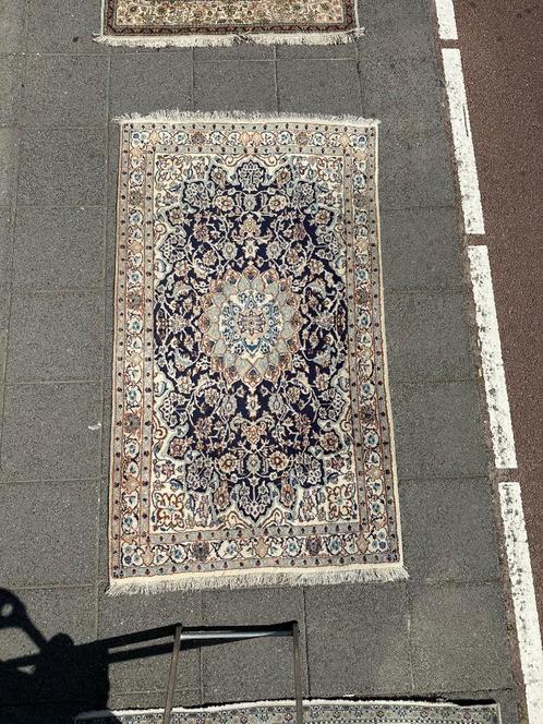 Perzisch tapijt Nain 205*111 cm, Huis en Inrichting, Stoffering | Tapijten en Kleden, Zo goed als nieuw, 100 tot 150 cm, 200 cm of meer