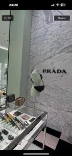 Uit de shop van Prada verlichte planchet 4 x zie foto’s, Huis en Inrichting, Glas, Minder dan 25 cm, Minder dan 100 cm, Minder dan 150 cm