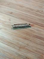 Vintage Broche met Parelmoer, Overige materialen, 4 tot 7 cm, Wit, Ophalen of Verzenden