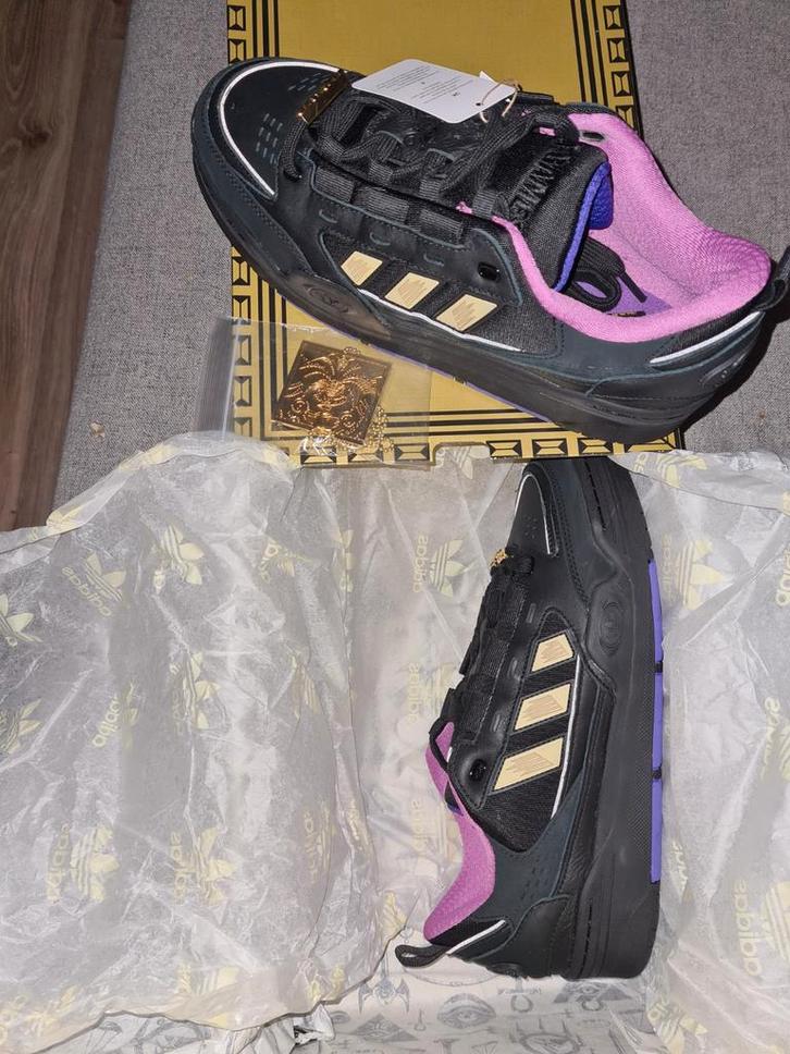 Adidas x Yu-Gi-Oh! Sneakers - Limited Edition!, Kleding | Heren, Schoenen, Ophalen of Verzenden