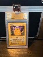 Pikachu second base graded, Hobby en Vrije tijd, Verzamelkaartspellen | Pokémon, Ophalen of Verzenden, Zo goed als nieuw, Meerdere kaarten