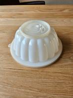Tupperware puddingvorm, Huis en Inrichting, Ophalen of Verzenden, Gebruikt, Wit, Overige typen