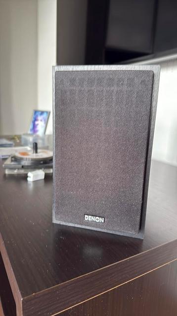 Denon Set Speakers beschikbaar voor biedingen