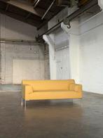 Design on Stock Bloq | Wol (NIEUWSTAAT)