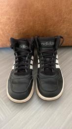 Hoge schoenen zwart/wit adidas maat 34, Ophalen, Adidas, Gebruikt, Jongen of Meisje