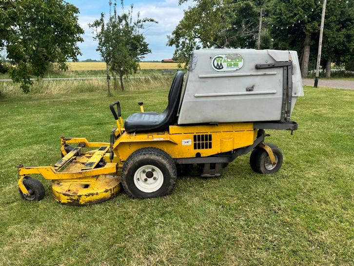 Walker Zero Turn Grasmaaier, Tuin en Terras, Grasmaaiers, Gebruikt, Benzine-grasmaaier, 50 cm of meer, Cirkelmaaier, Opvangbak