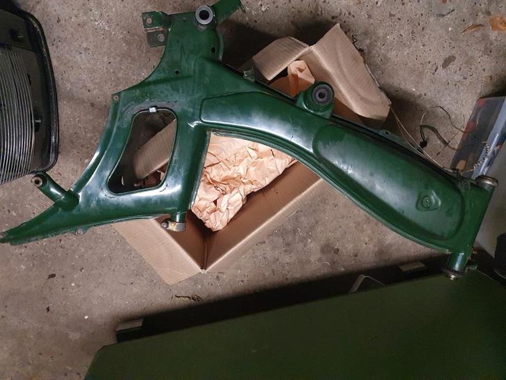 Gezocht: Mobylette AV88 onderdelen, groen., Fietsen en Brommers, Brommeronderdelen | Oldtimers, Overige merken, Ophalen of Verzenden