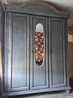 Kast, Antiek en Kunst, Antiek | Meubels | Kasten, Ophalen of Verzenden