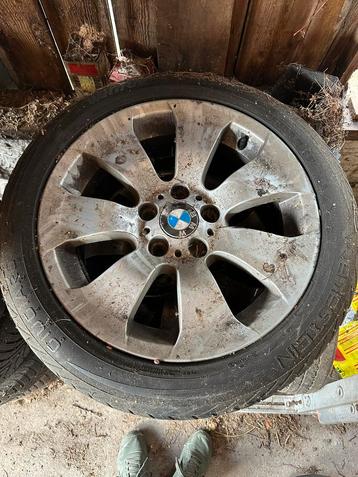 Originele breedset bmw velgen met winterbanden  beschikbaar voor biedingen