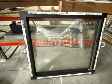 Aluminium kozijn vast glas - 1000x1100mm  beschikbaar voor biedingen
