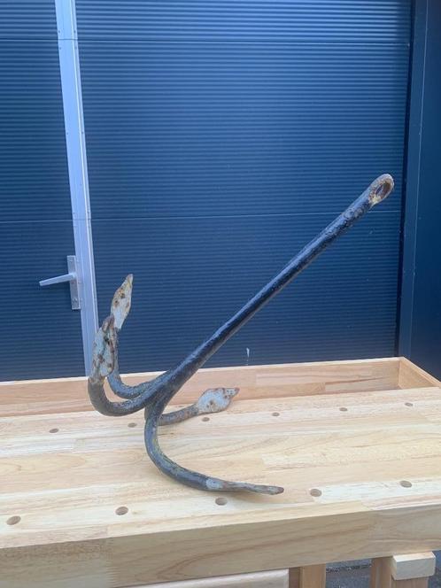 Bijzonder scheepsanker zwart metaal vintage/ antiek, Watersport en Boten, Bootonderdelen, Gebruikt, Ankeren en Afmeren, Zeilboot of Motorboot
