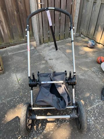 Bugaboo Cameleon onderstel alleen. beschikbaar voor biedingen