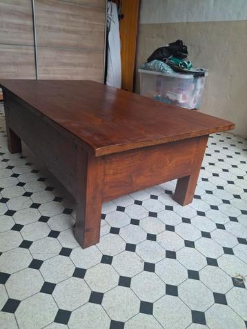 Salontafel zgan beschikbaar voor biedingen