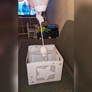Plafondlamp  beschikbaar voor biedingen