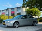Volvo S60 2.4 2008 Grijs benzine, Voorwielaandrijving, 74 €/maand, S60, Particulier