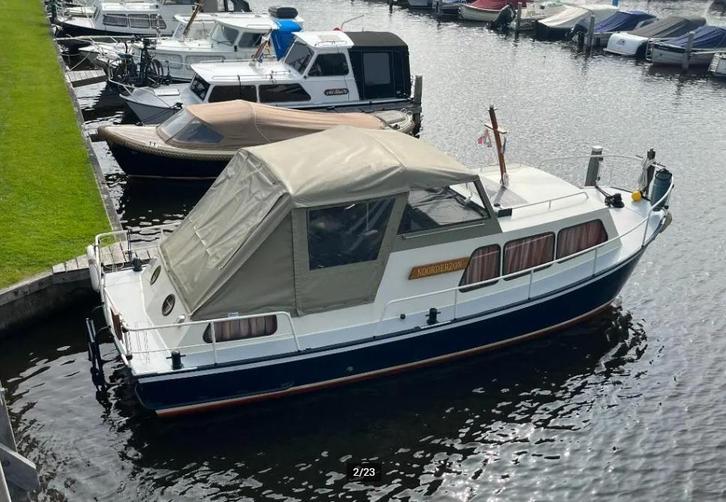 Doerak 780 AK, Watersport en Boten, Motorboten en Motorjachten, Zo goed als nieuw, Staal, 6 tot 9 meter, Diesel, Binnenboordmotor