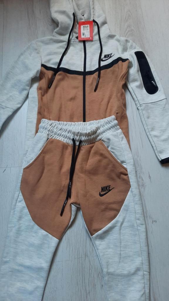 Fleece Trainingspak, Kinderen en Baby's, Kinderkleding | Overige, Nieuw, Jongen of Meisje, Ophalen of Verzenden