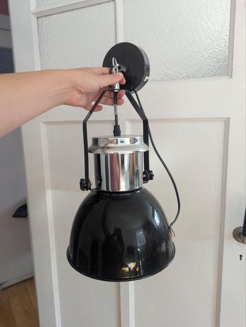 2x industriële hanglamp zwart rvs zilver  beschikbaar voor biedingen