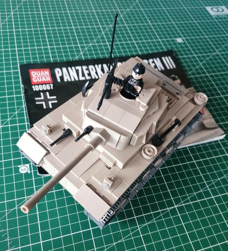 Panzerkampfwagen lll WW2. € 25,00, Kinderen en Baby's, Speelgoed | Duplo en Lego, Zo goed als nieuw, Lego, Complete set, Ophalen of Verzenden