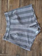 Shein Geruite Short Maat S, Shein, Ophalen of Verzenden, Zo goed als nieuw, Maat 36 (S)