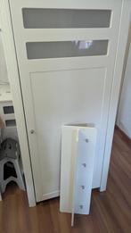 Gratis Kinder Kledingkast (damage leg), Huis en Inrichting, Kasten | Kledingkasten, Ophalen, Gebruikt, 50 tot 100 cm, Minder dan 100 cm