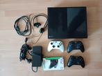 Xbox One (1TB) +3 controllers/charge station + 14 games, Spelcomputers en Games, Spelcomputers | Xbox One, Ophalen, Zo goed als nieuw