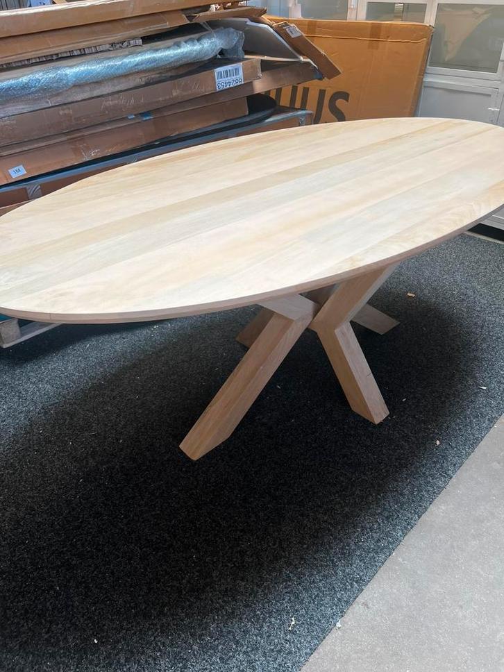 Eettafel ovaal Naturel 200cm met houten poten, Huis en Inrichting, Tafels | Eettafels, Zo goed als nieuw, 100 tot 150 cm, 200 cm of meer