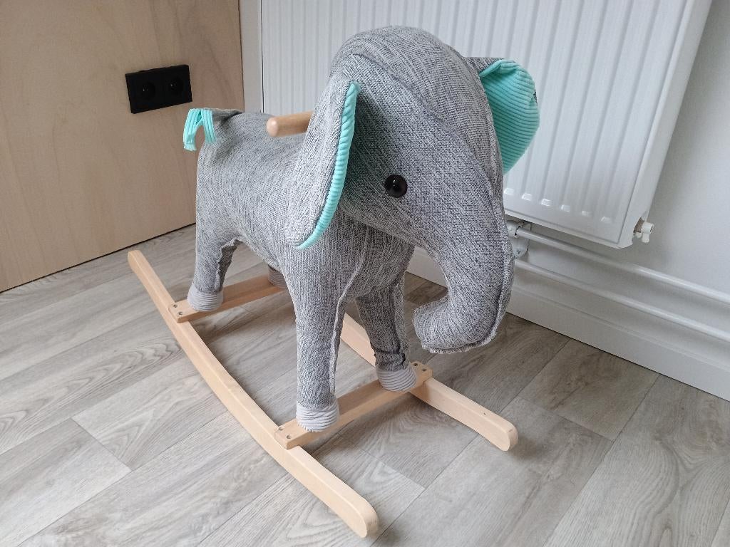 Hobbelolifant, Ophalen, Zo goed als nieuw