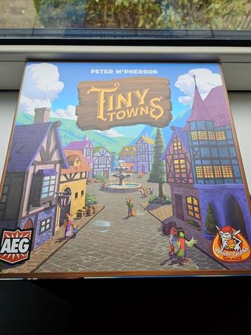 Bordspel set tiny towns en uitbreiding nieuw beschikbaar voor biedingen