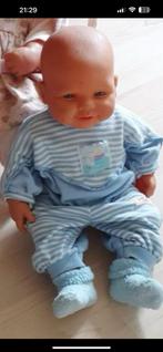 Poppenwagen met 2 poppen., Ophalen, Zo goed als nieuw, Babypop