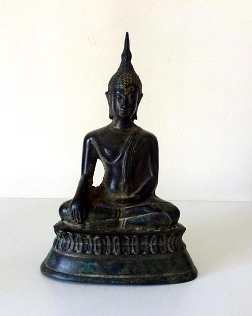 Bronzen beeldje van zittende Boeddha Aziatisch 5619-b, Antiek en Kunst, Antiek | Koper en Brons, Brons, Ophalen of Verzenden