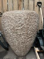 Super gave hoge pot, Ophalen, Zo goed als nieuw, Rond, Steen