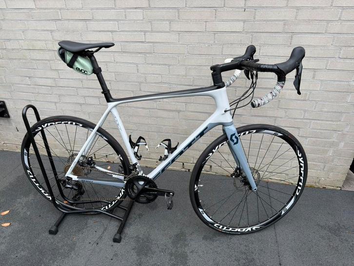 Scott Addict 20 Disc maat XL - carbon, Fietsen en Brommers, Fietsen | Racefietsen, Zo goed als nieuw, Overige merken, Meer dan 20 versnellingen