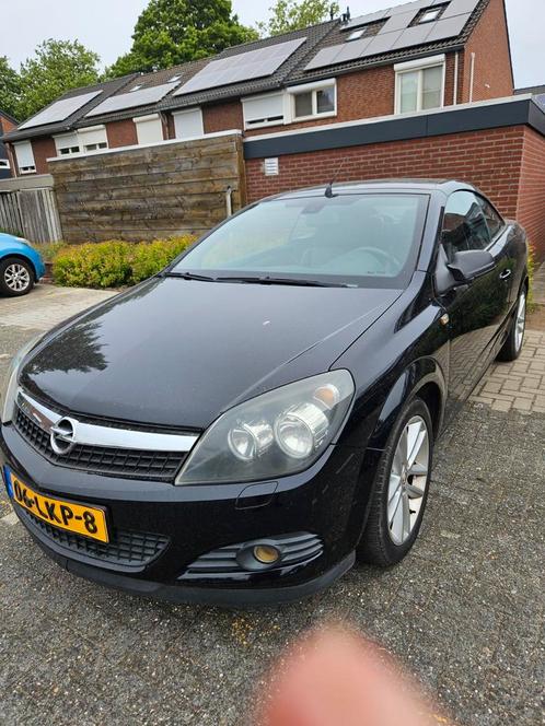 Opel Astra 1.8-16V 140pk 2006  dak werkt niet, Auto's, Opel, Particulier, Astra, Benzine, D, Cabriolet, Handgeschakeld, Geïmporteerd