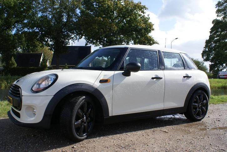 Mini 1.2 ONE 75KW 5D 2015 Wit, Auto's, Mini, Particulier, One, Adaptive Cruise Control, Airconditioning, Boordcomputer, Cruise Control