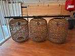 Hanglamp van riet met 3 lampenkappen, Huis en Inrichting, Ophalen, Zo goed als nieuw, Minder dan 50 cm