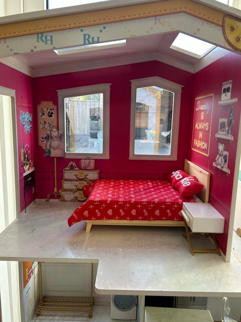Rainbow high huis, Kinderen en Baby's, Speelgoed | Poppenhuizen, Zo goed als nieuw, Poppenhuis, Ophalen