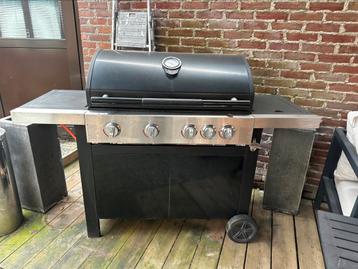 Jamie Oliver 4+1 pits gas BBQ beschikbaar voor biedingen