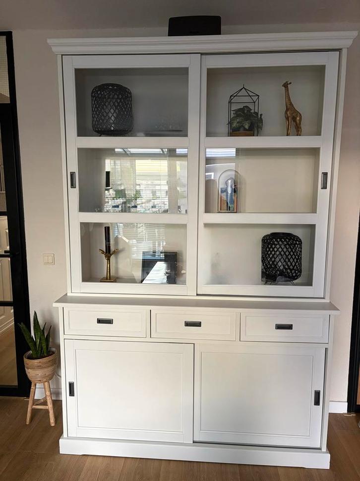 Witte Ikea Buffetkast, Huis en Inrichting, Kasten | Buffetkasten, Zo goed als nieuw, 150 tot 200 cm, 100 tot 150 cm, 25 tot 50 cm
