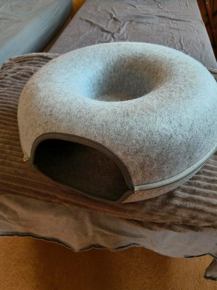 Donut voor kat katten poes, Dieren en Toebehoren, Katten-accessoires, Zo goed als nieuw, Ophalen of Verzenden
